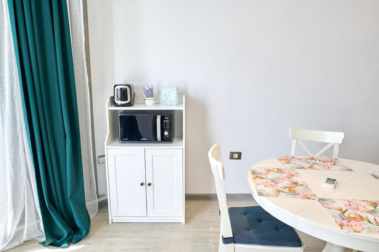 Provence Apartment In Spa N Pool Resort Mamaia Eksteriør billede