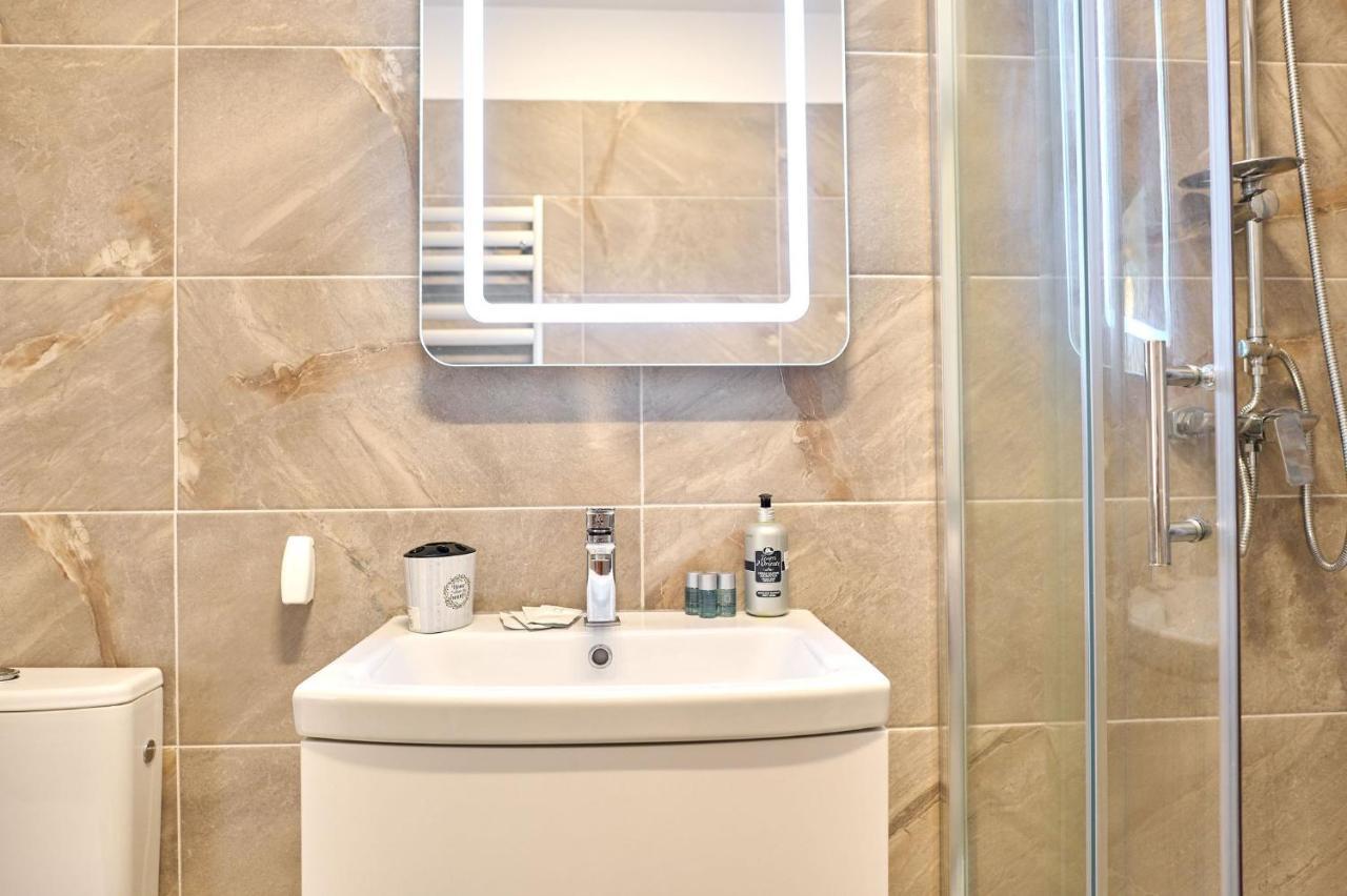 Provence Apartment In Spa N Pool Resort Mamaia Eksteriør billede