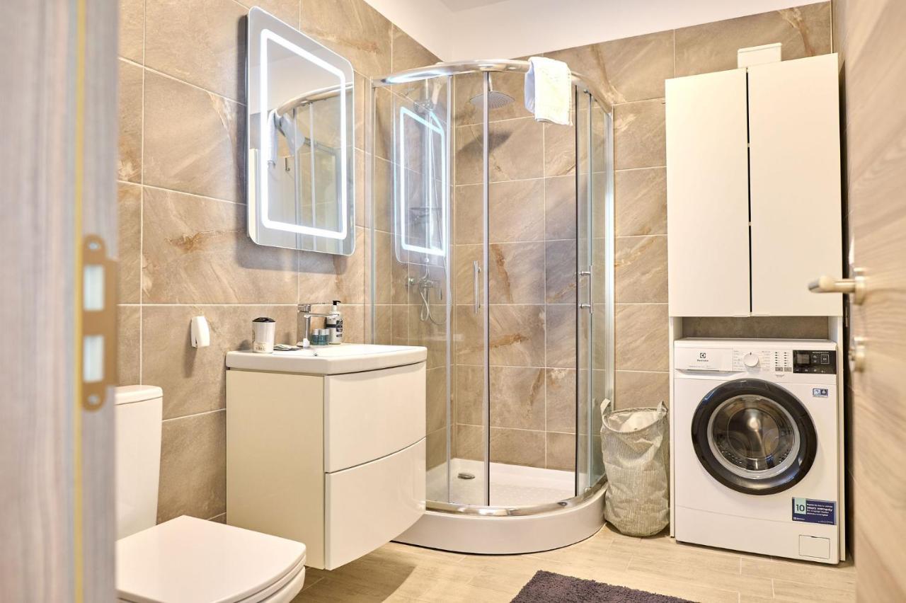 Provence Apartment In Spa N Pool Resort Mamaia Eksteriør billede