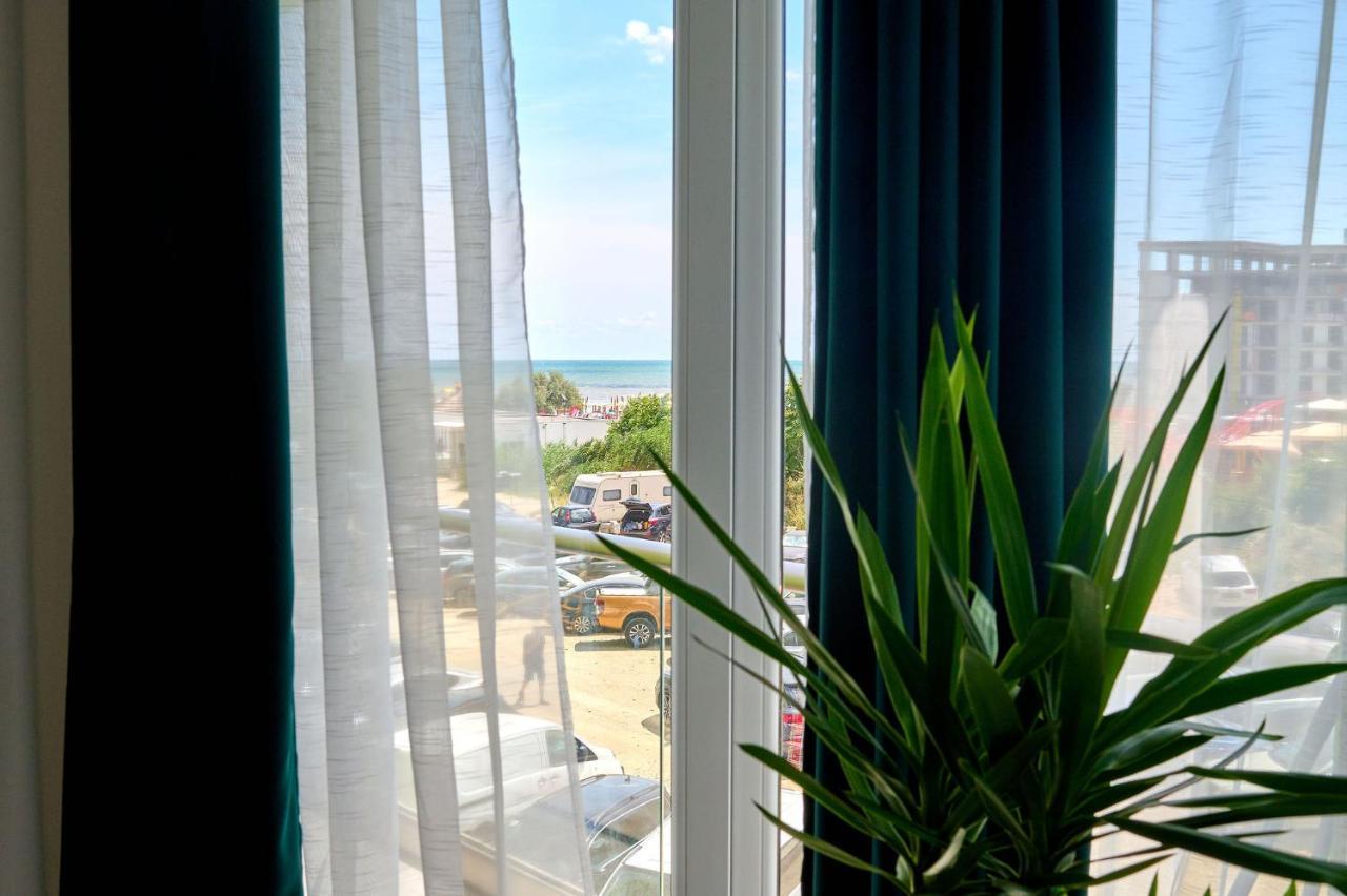 Provence Apartment In Spa N Pool Resort Mamaia Eksteriør billede