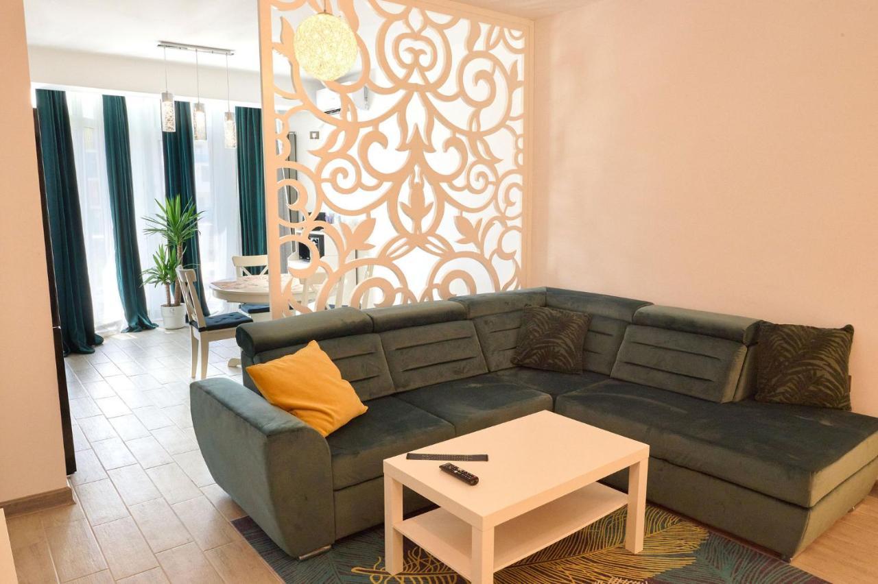 Provence Apartment In Spa N Pool Resort Mamaia Eksteriør billede